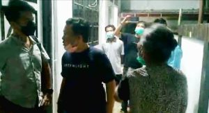 Orangtua Korban Berteriak Histeris Di Kejaksaan, Minta Keadilan Terhadap Anaknya.