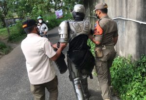RoboCop Ketangkep Tim Garuda Satpol PP Depok