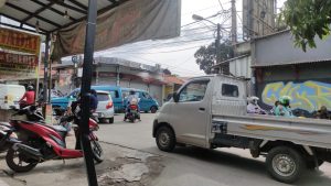 Oknum Debt Collector Tarik Paksa Kendaraan Milik Seorang Jurnalis di Jalan Raya Cikaret Cibinong