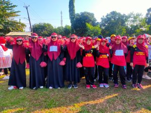 PKBM Giri Taruna Ikuti Perlombaan Gerak Jalan di Kecamatan Jasinga 