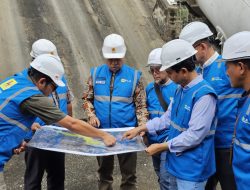 Akselerasi Transisi Energi, GM PLN UIP JBTB Moh. Fathol Arifin Tinjau Lokasi Proyek PLTS Terapung Karangkates 100 MWac