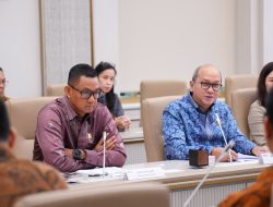 Momentum Hari Suci Nyepi, Danantara Indonesia dan PLN Hadirkan Listrik Bersih lewat Hibah PLTS Sumenep bagi 2.000 KK