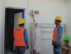 Hari Kesaktian Pancasila, PLN Sambung Listrik Gratis Bagi 93 KK di Kampung Nelayan Indramayu