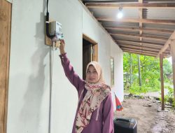 Semangat Hari Pahlawan, Terang yang Dinanti Hadir untuk Karmini Bersama PLN