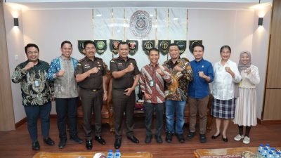 Perkuat Sinergi, PT PLN (Persero) UIP JBTB Bersama PLN Group Jawa Timur Gandeng Kejati Jatim Kawal Pembangunan Infrastruktur Kelistrikan untuk Rakyat