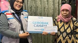 Dari Sepeda hingga Tambal Ban, Bantuan Modal YBM PLN UIP JBTB Buka Harapan UMKM