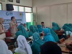 Lewat Gerakan Terang Bersama, YBM PLN UIP JBTB Tebus Ijazah dan Edukasi Kelistrikan MA Hasyim Asy’ari Surabaya