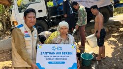 Kekeringan Meluas, YBM PLN UIP JBTB Salurkan 50 Ribu Liter Air Bersih ke Bondowoso dan Mojokerto