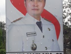 Spanduk Bertuliskan ” Calon Bupati Lahat Tahun 2024 -2029 ” Menarik Perhatian