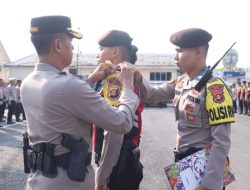 Kapolres Lahat Pimpin Apel Pembekalan dan Pemberangkatan Polisi RW