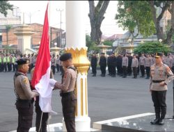 Kapolda Jambi Irjen Pol. Rusdi Hartono pimpin pelaksanaan Upacara Memperingati Hari Olahraga Nasional (HAORNAS) ke -40 tahun 2023.