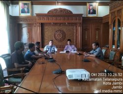 Diduga Abdul Fatah Kepsek SMAN 7 Batang Hari Memungut Biaya Uang Komite Berpariasi.
