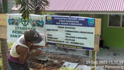Diduga Kepsek SMAN 8 Merangin Ade Erma Suryani Ada Main Mata Dengan Pihak Konsultan Perencana Terkait Bangun Sekolah.