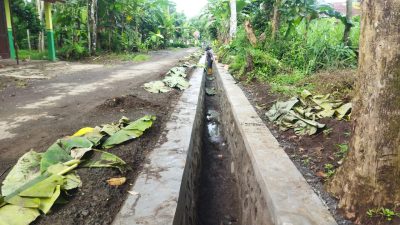 Klarifikasi Pembangunan Drainase di Dusun Klompangan: Fakta di Balik Berita Miring